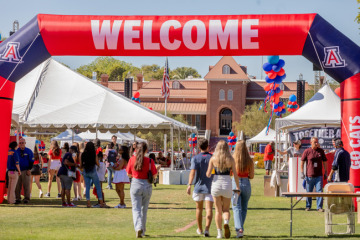 Univ of AZ, Homecoming tailgate