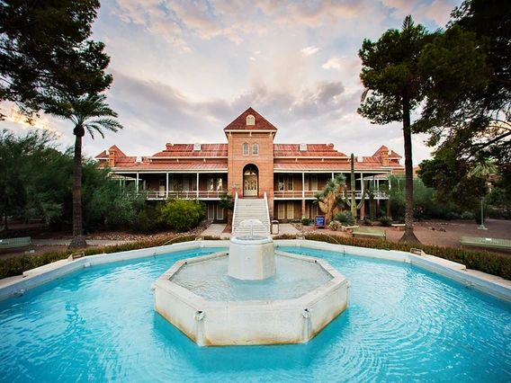 University of Arizona, water fountain and Old Main building